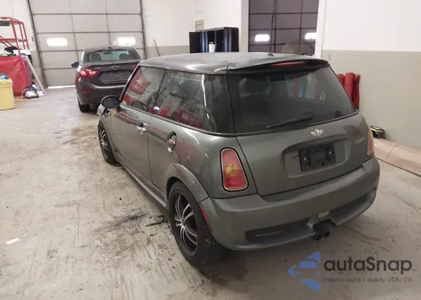 2003 Mini Cooper S z USA, uszkodzony, nr VIN WMWRE33483TD67403